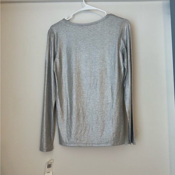 NWT Majestic Filature Soft Touch Crewneck Long Sleeve- Metallic Silver- Medium - Picture 11 of 13